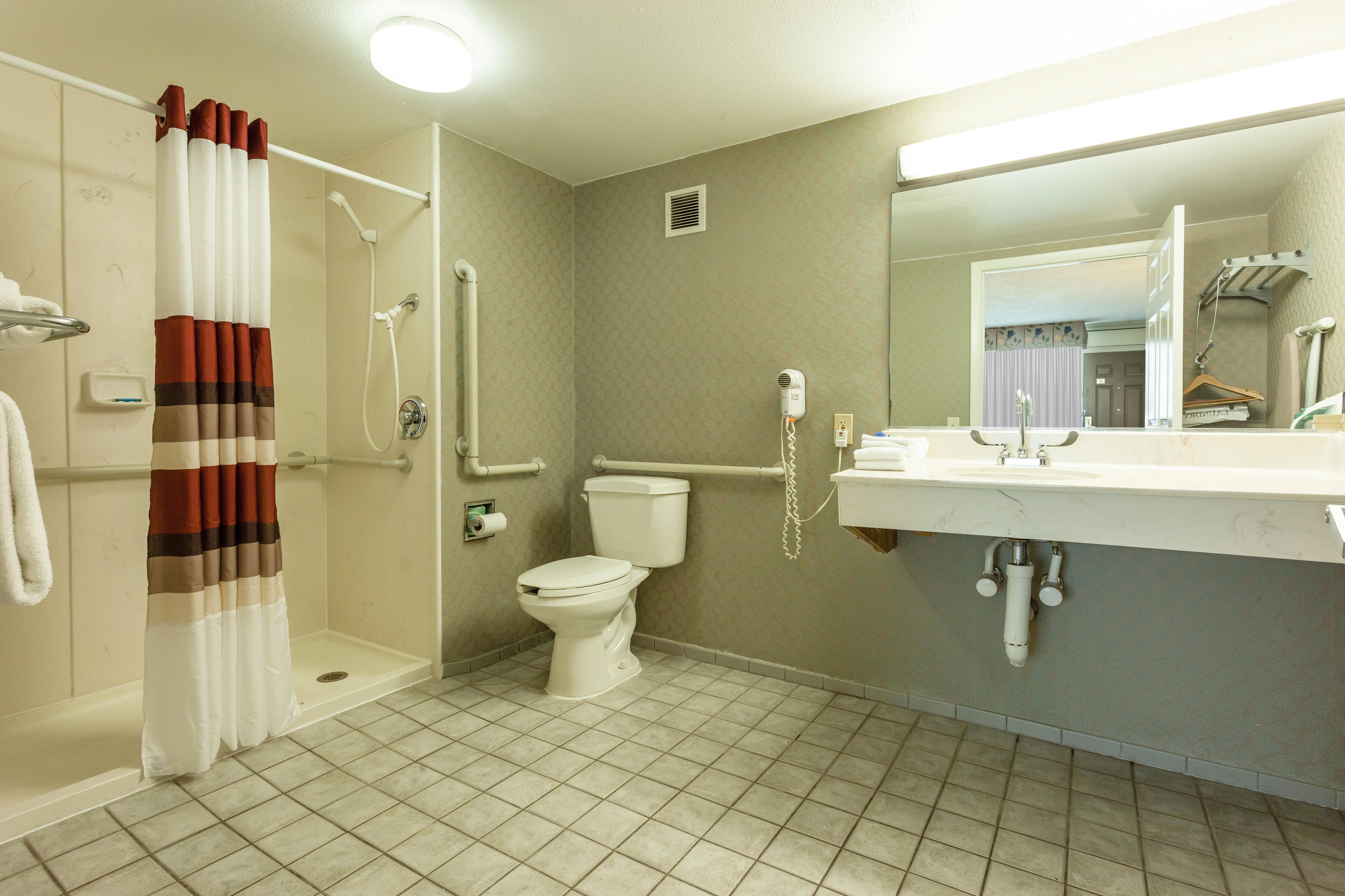 Red Roof Inn & Suites Dekalb Luaran gambar