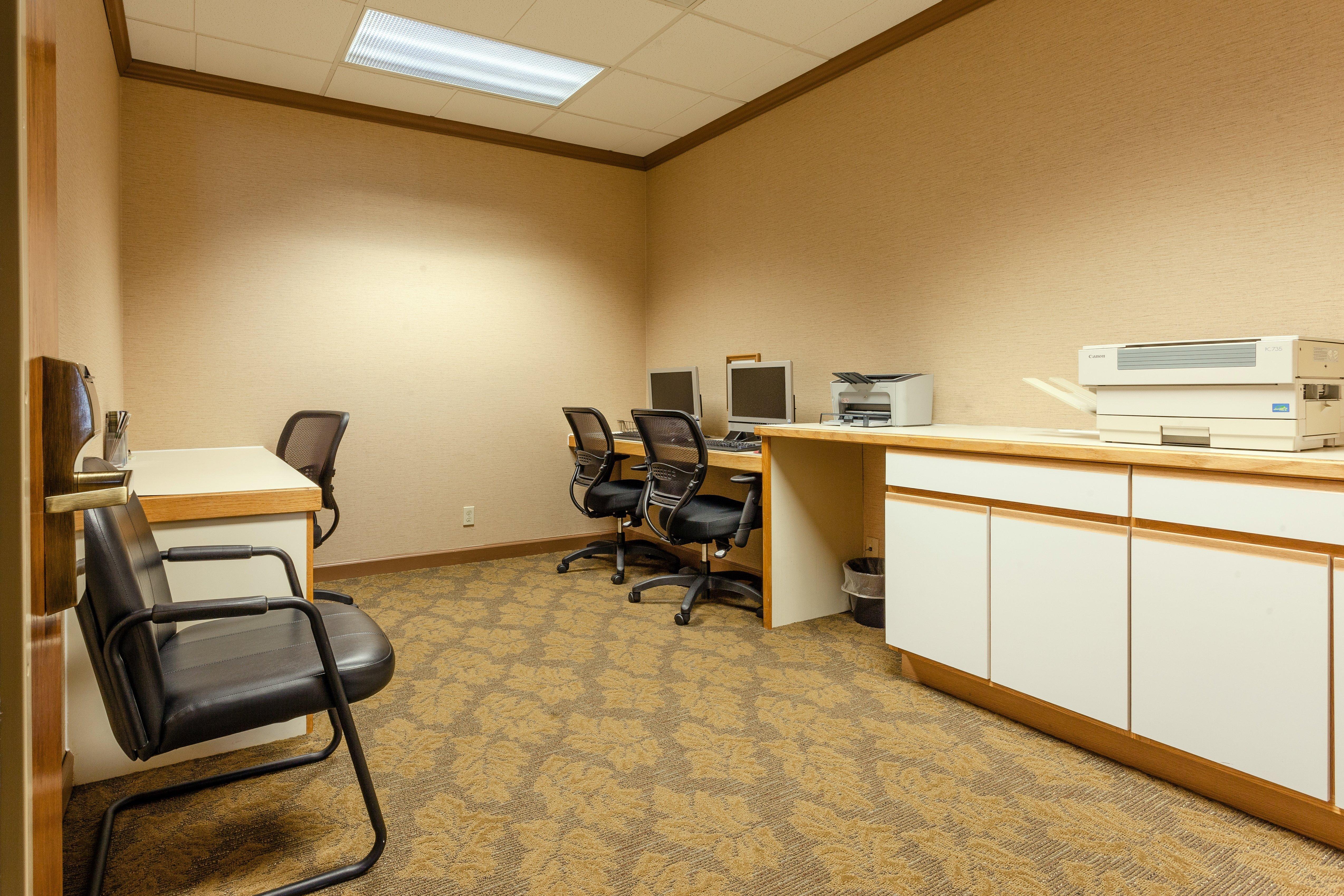 Red Roof Inn & Suites Dekalb Luaran gambar