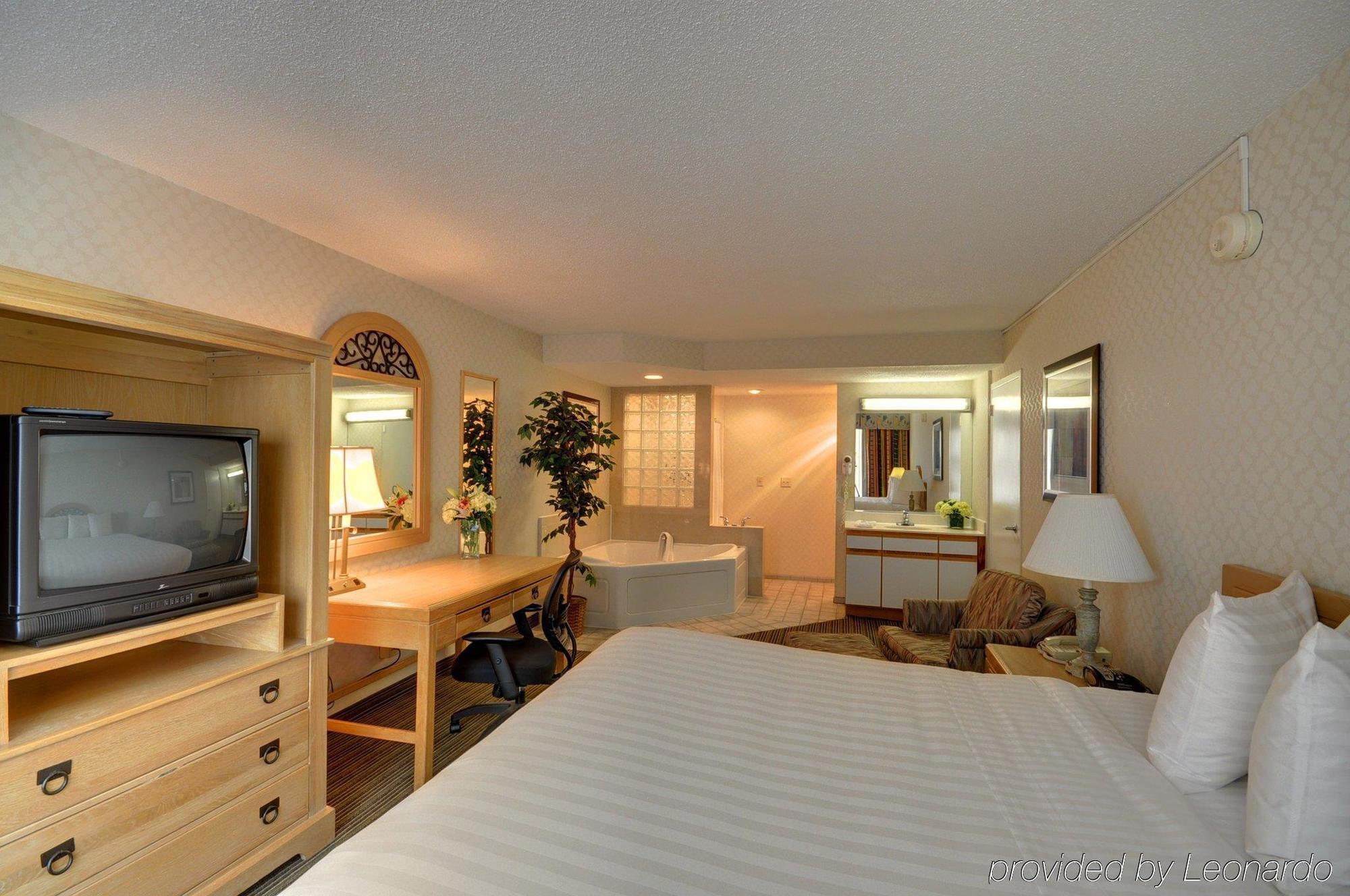 Red Roof Inn & Suites Dekalb Bilik gambar