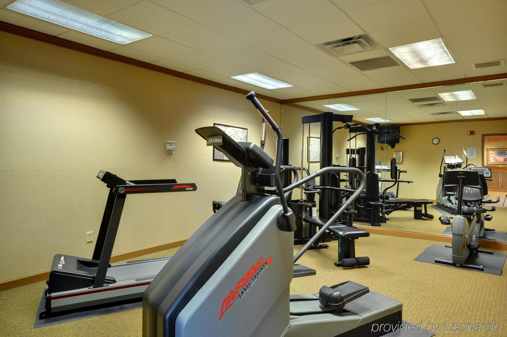Red Roof Inn & Suites Dekalb Kemudahan gambar